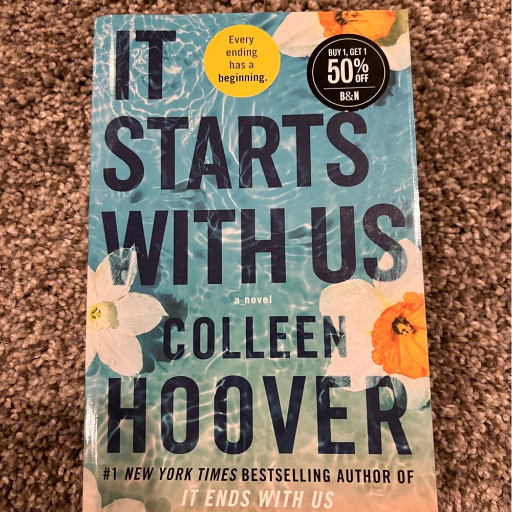 It starts with us by Colleen Hoover